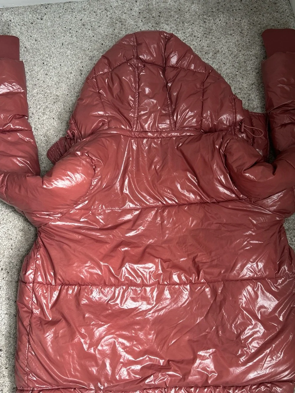 GAP glossy puffer